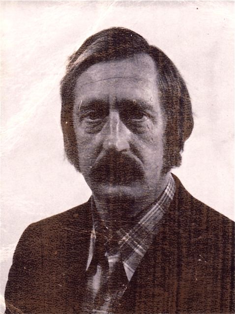 Mon Vandeputte die met deze foto wou tonen dat hij een dynamische en vernieuwende kandidaat was voor de komende gemeenteraadsverkiezingen. En niet verkozen, dat is toch onbegrijpelijk!